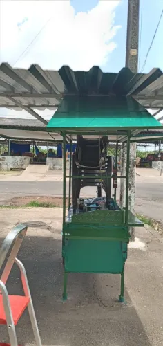 Vendo um carrinho de lanches