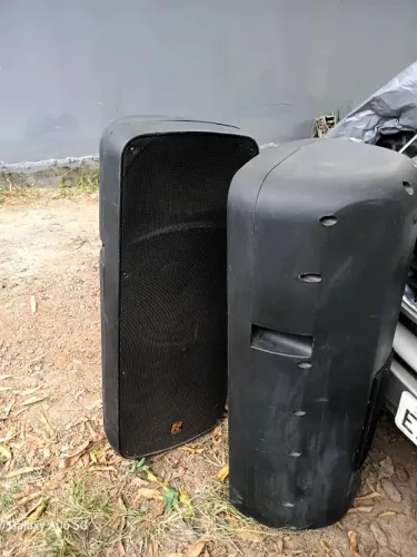 Par de caixas ativas Staner SR615a