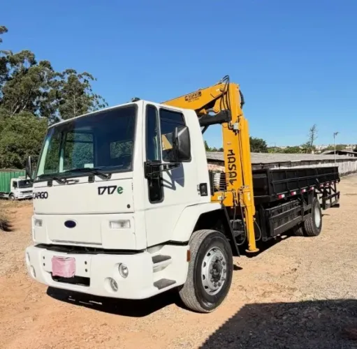 Ford cargo 1717 6x2 2003 munck masal 12 T