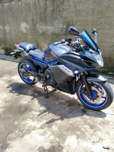 XJ6F