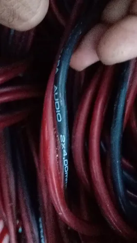 Cabo polarizado bicolor 2x4
