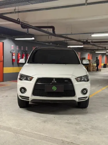 Mitsubishi Outlander 3.0/ GT 3.0 V6 Aut. 2013
