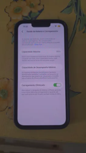 Iphone 13 - 98% bateria