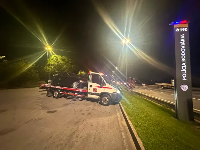 Guincho 24 horas, fretes em geral até 3t