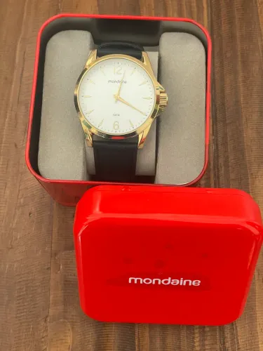 Relógio mondaine 