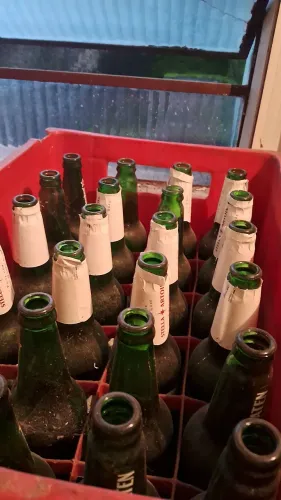 Caso de 600ml garrafas verdes para heineken e Stella 