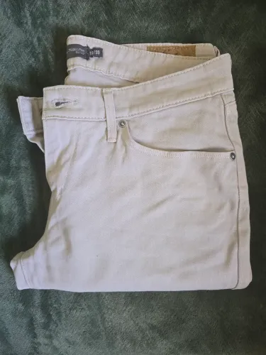 Calça Levi's skinny- perfeita!