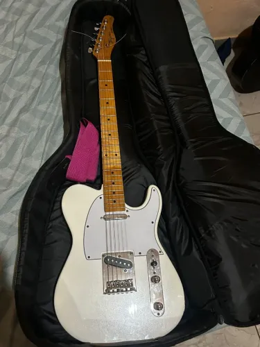 Kit Guitarra Tagima TW-55 + Pedaleira Sonikake matribox 2