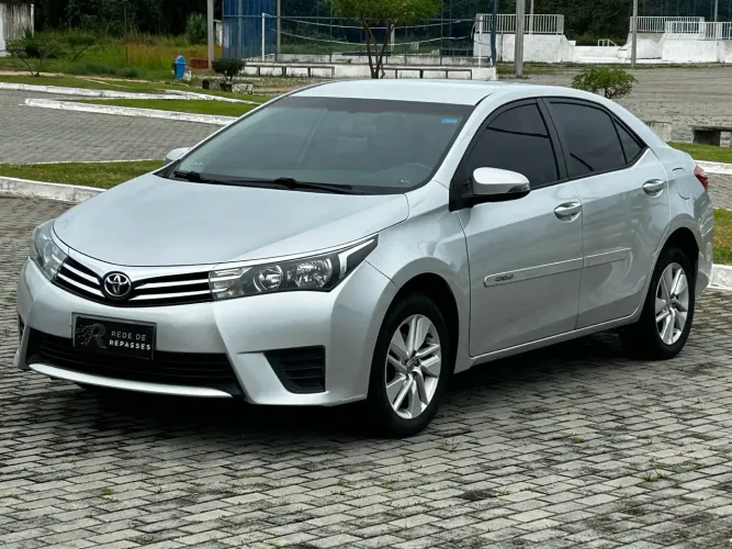 Toyota Corolla GLI 1.8 Flex 16V Aut. 2017