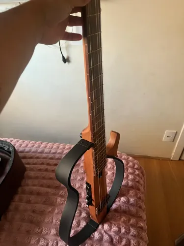 Violão de LUTHIER vazado flat nylon 