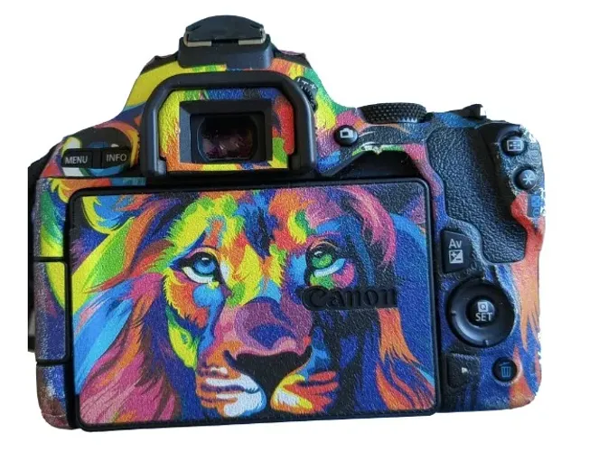 Canon SL3