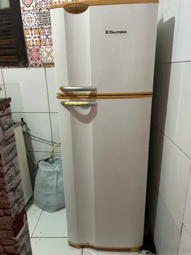 Vendo geladeira
