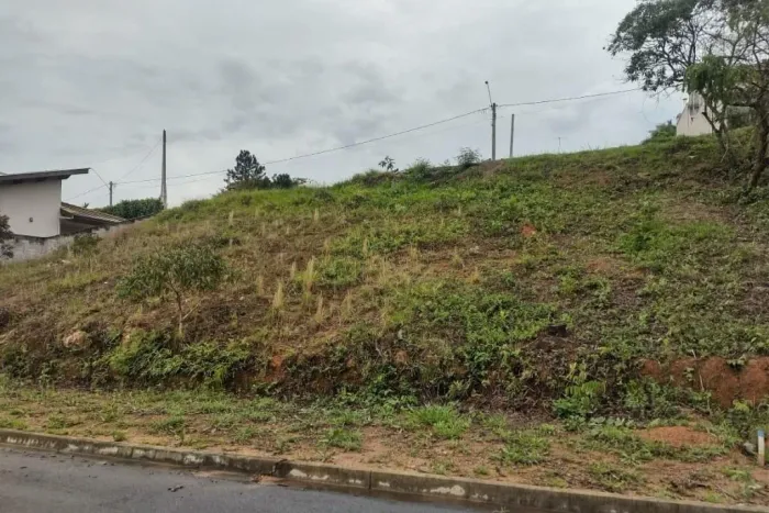 Terreno à venda, 325 m² por R$ 130.000,00 Condomínio Jardim das Paineiras - Itatiba/SP