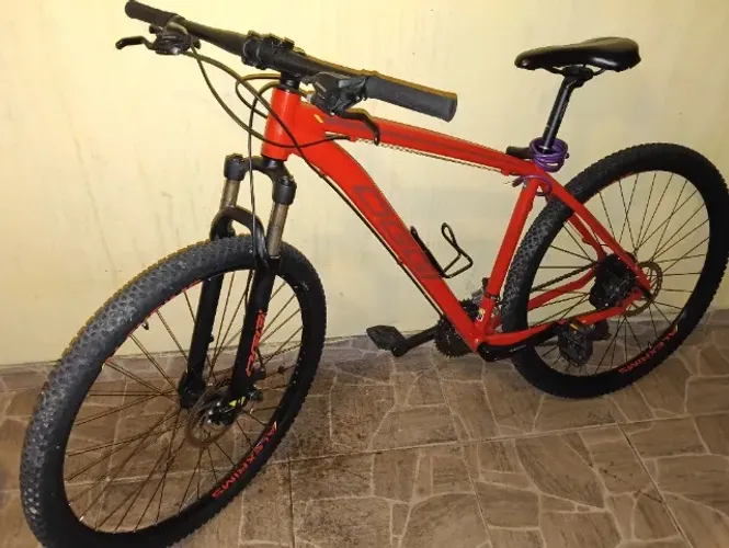 Bicicleta da Oggi aro 29 quatro 19 só pegar e andar 