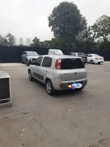 Fiat Uno Vivace Celeb. 1.0 EVO F.flex 8V 5P 2013