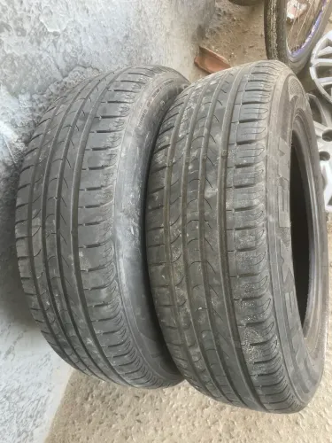 Pneus 195/65/15