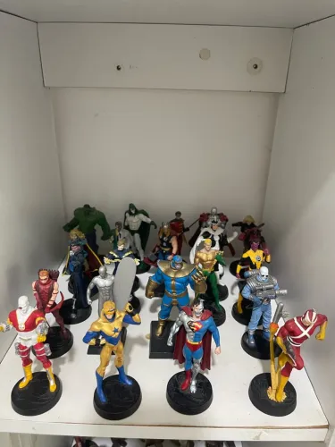 Bonecos eaglemoss coleção