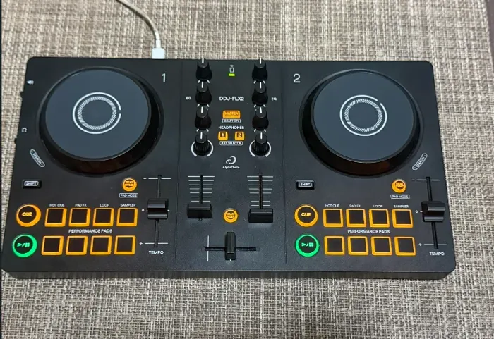 DDJ-FLX2 AlphaTheta / Pioneer + Caixa e Manual - 3 Meses de Uso