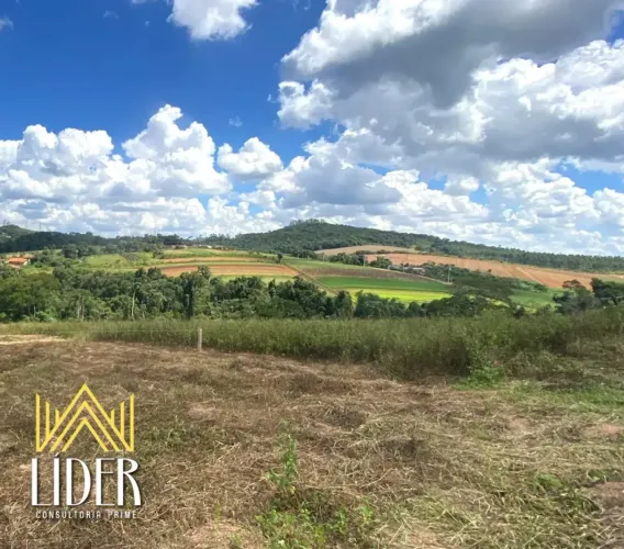 EXCELENTE OPORTUNIDADE PARA ADQUIRIR SEU LOTE EM CAUCAIA DO ALTO EM UMA REGIÃO QUE SÓ VALO