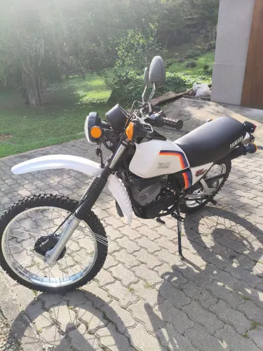 Vendo DT 180 excelente é só comprar e ser feliz