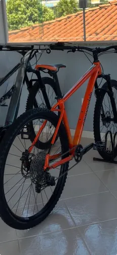 CANNONDALE TRAIL 6 - Bicicleta