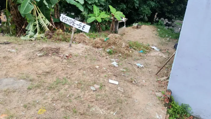 Vende terreno 