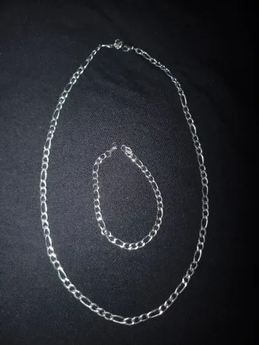 Conjunto de Corrente e pulseira em aço inoxidável 
