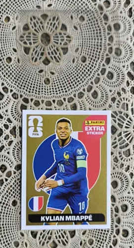 Figurinha LEGEND MBAPPÉ DOURADA