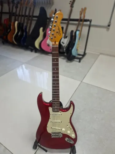 Guitarra Branca Memphis by Tagima