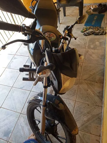 Moto top