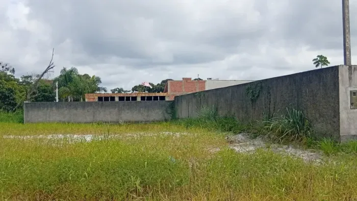 Lote Esquina 420m², Limpo, Aterrado, Murado-2 Quadras da Praia- Balneário Eliana-Guaratuba