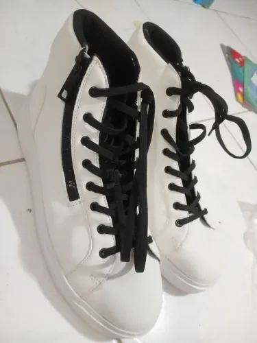 Tenis zara