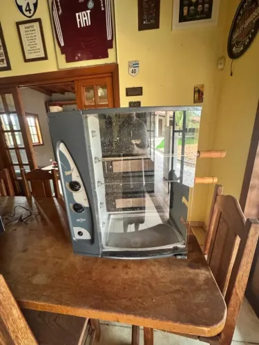 Assador de Frango e Carnes a Gás Arke - 3 Espetos Giratórios