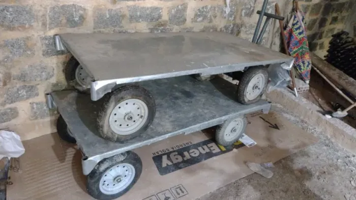 Carro de transporte de carga.