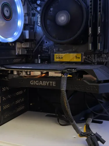 GTX 1660 Super Gigabyte OC 6GB GDDR6 - Aceito Oferta.