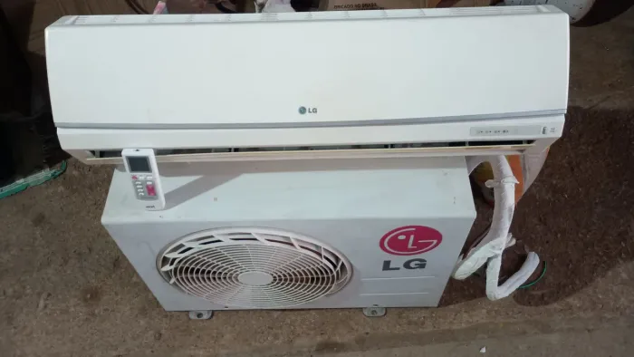 ? VENDO INSTALADA COM 3 MESES DE GARANTIA CENTRAL DE 12 MIL LG