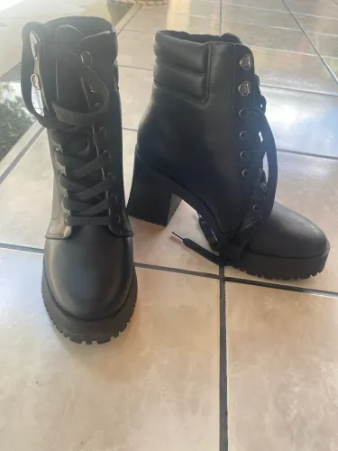 bota vizzano TAM 37