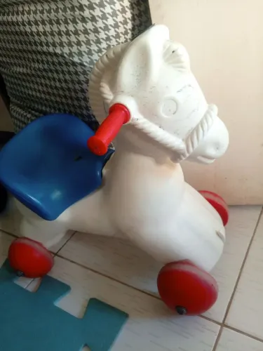 Cavalinho de rodas...
