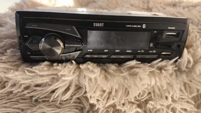 ? RÁDIO AUTOMOTIVO SVART