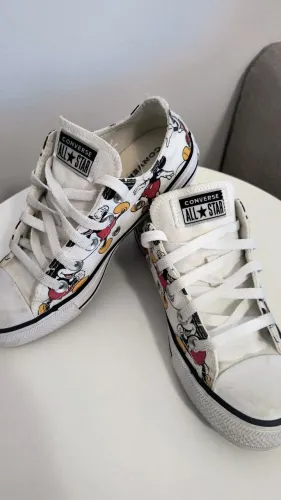 Ténis Converse, Chuck Taylor All Star Mickey Branco - Nº 33