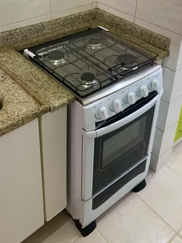 FOGÃO MUELLER DAVANTI 4 BOCAS COM FORNO E MESA DE VIDRO