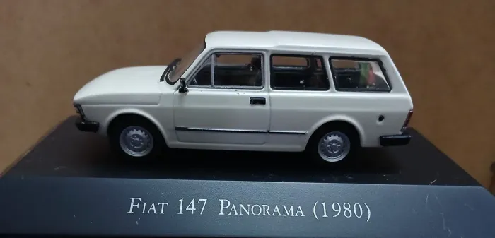 Miniatura Fiat 147 Panorama 1980