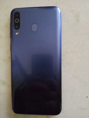 Samsung M30 