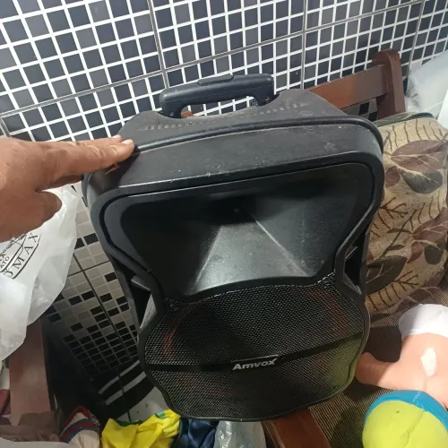 Caixa de som recarregável 