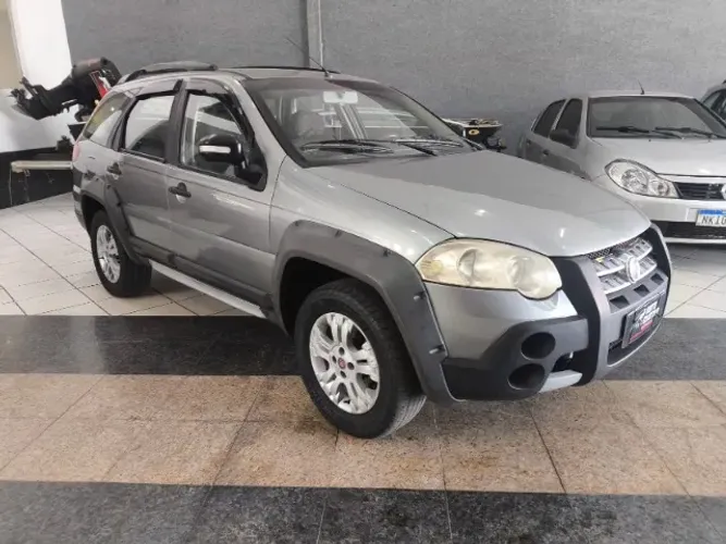 Fiat Palio Week. Adv/adv Tryon 1.8 MPI Flex 2010