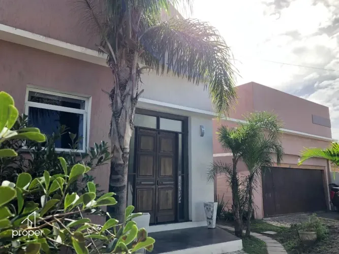 Casa com 3 dormit., 500 m² por R$ 2.750.000,00 - Marina Ilha Verde -