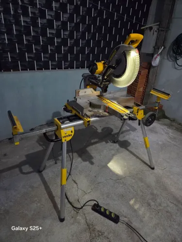 Serra De Esquadria 12 Braco Telescopico Dws780 220v Dewalt