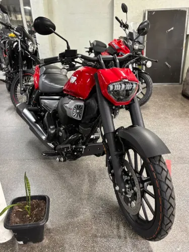 Titanium 250 EFI 