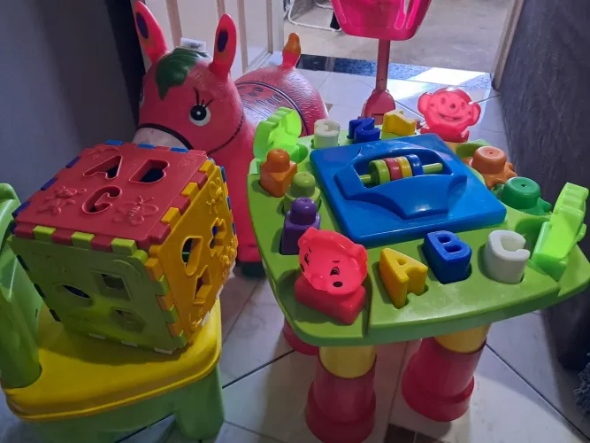 Combo de brinquedos