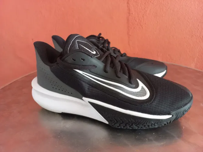 Tênis Nike